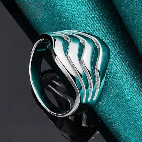 NWT S925 Sterling Silver Statement Wide Four Wave Ring Women’s Sz.8 - Picture 8 of 12